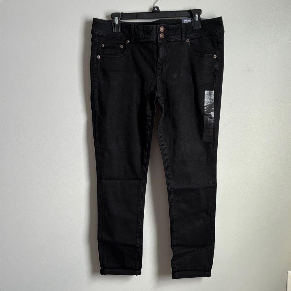 American Eagle Outfitters Black Skinny Ankle Jeans